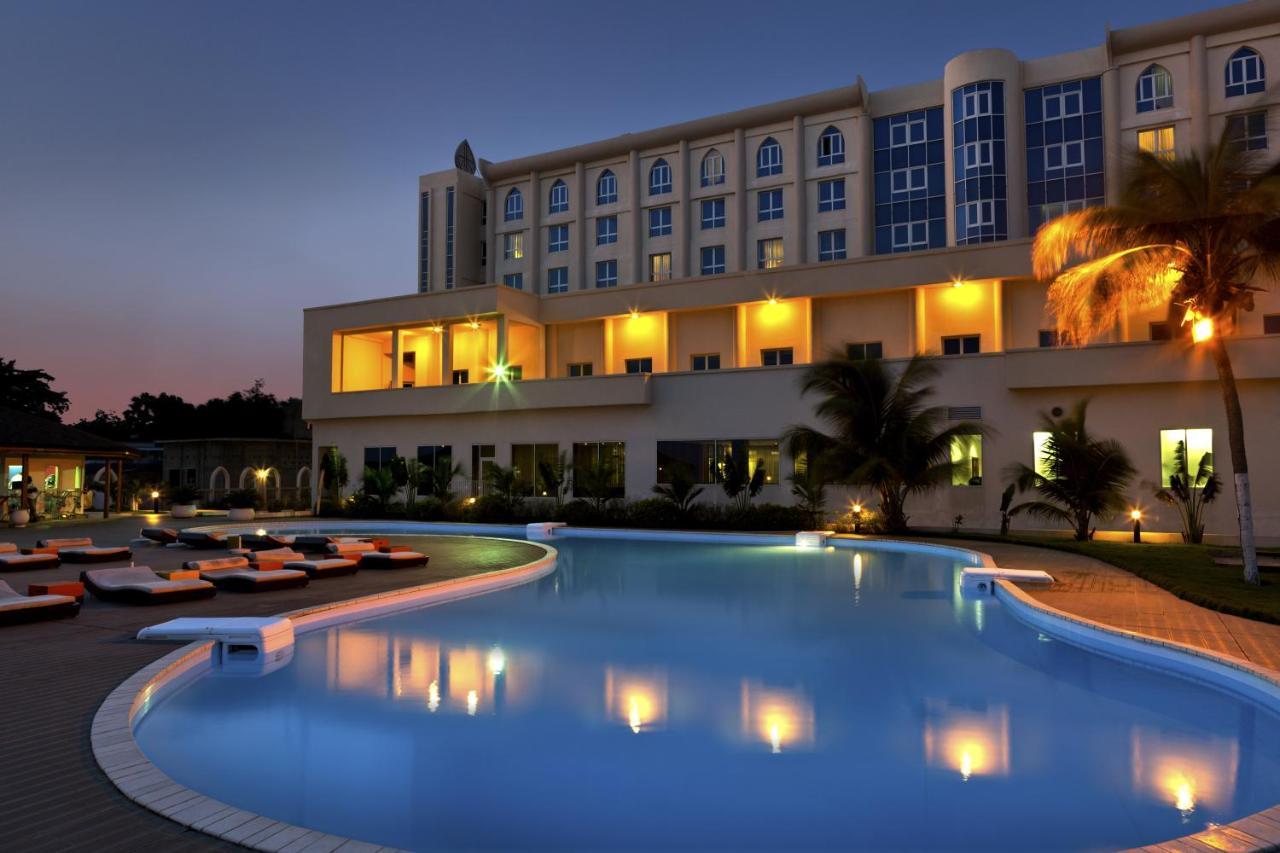 Azalai Hotel Cotonou Exterior foto